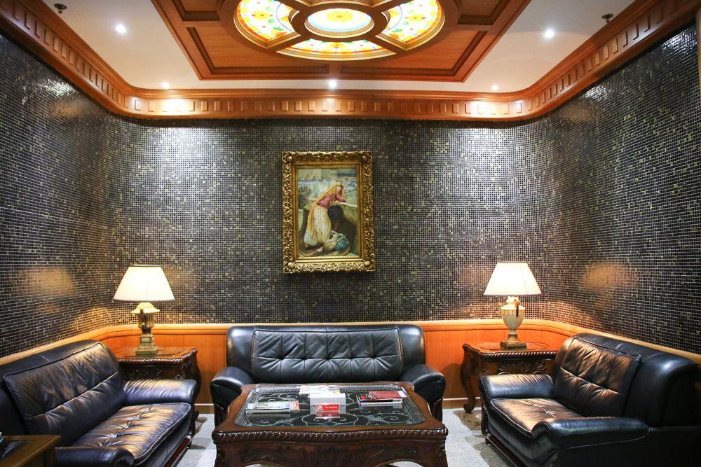Taj Plaza होटल 4*