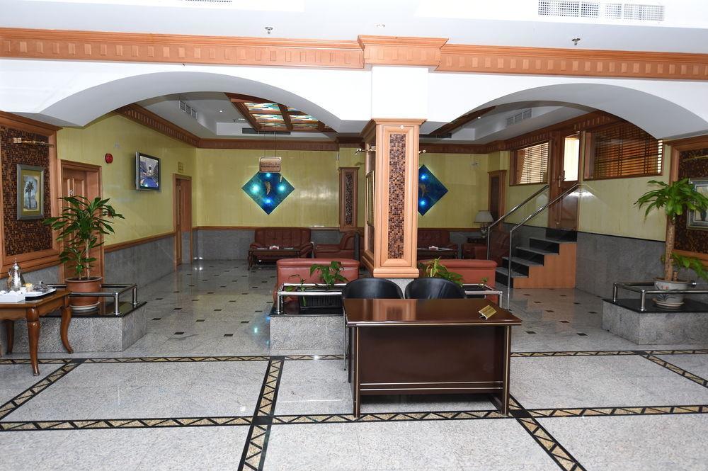 Taj Plaza 4*