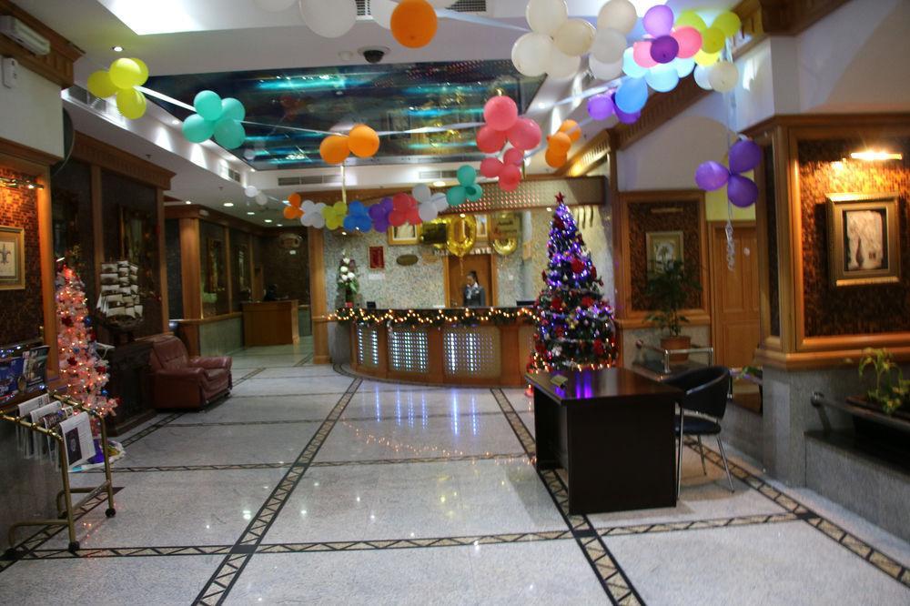 Taj Plaza 4*