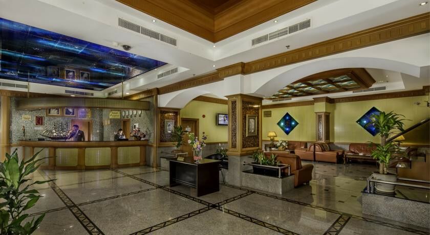 Taj Plaza 4*